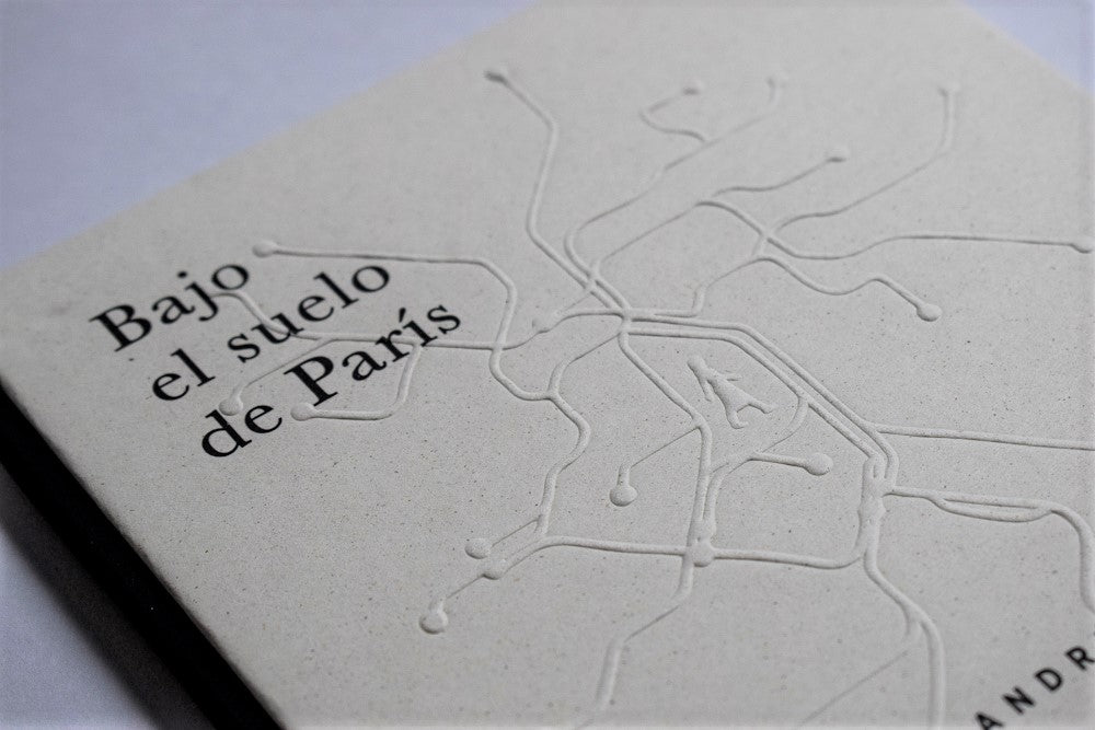 Bajo el suelo de París - Andrés Obando