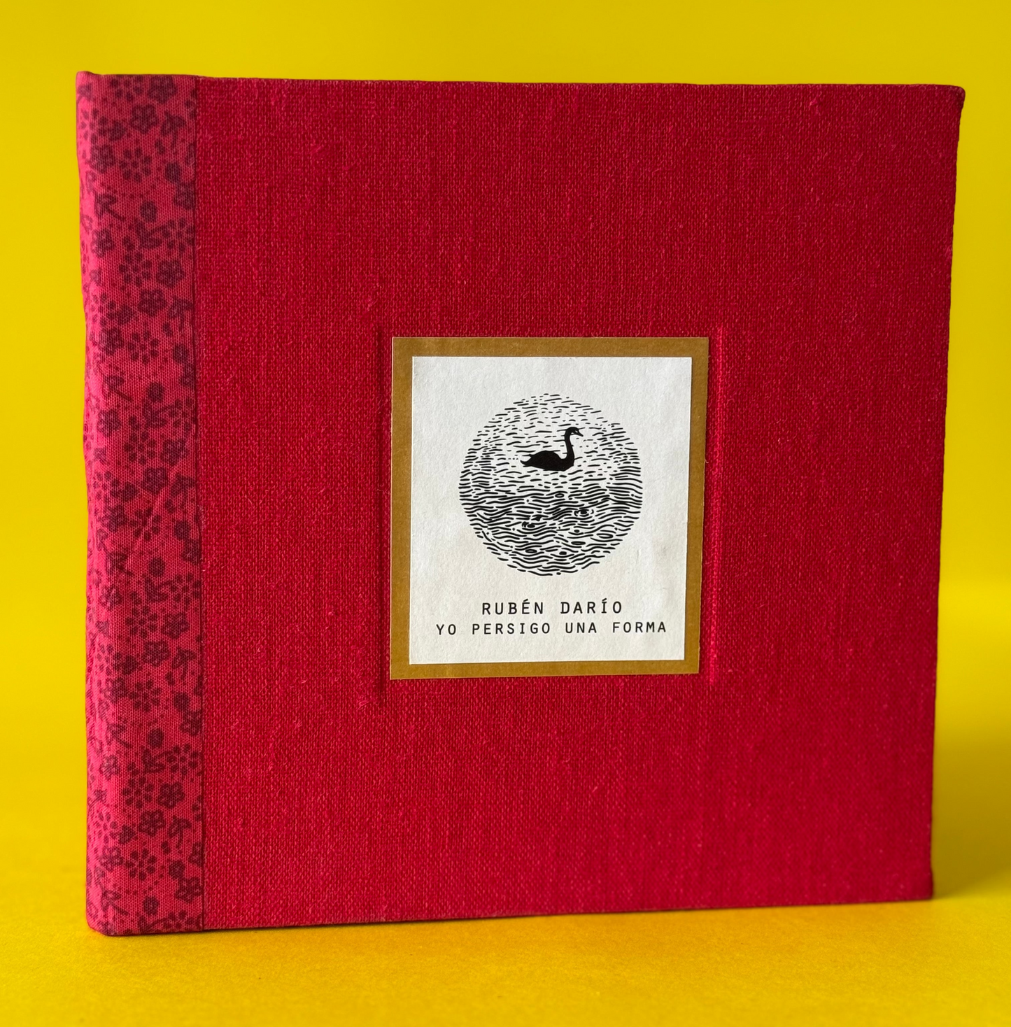 Yo persigo una forma - Rubén Darío