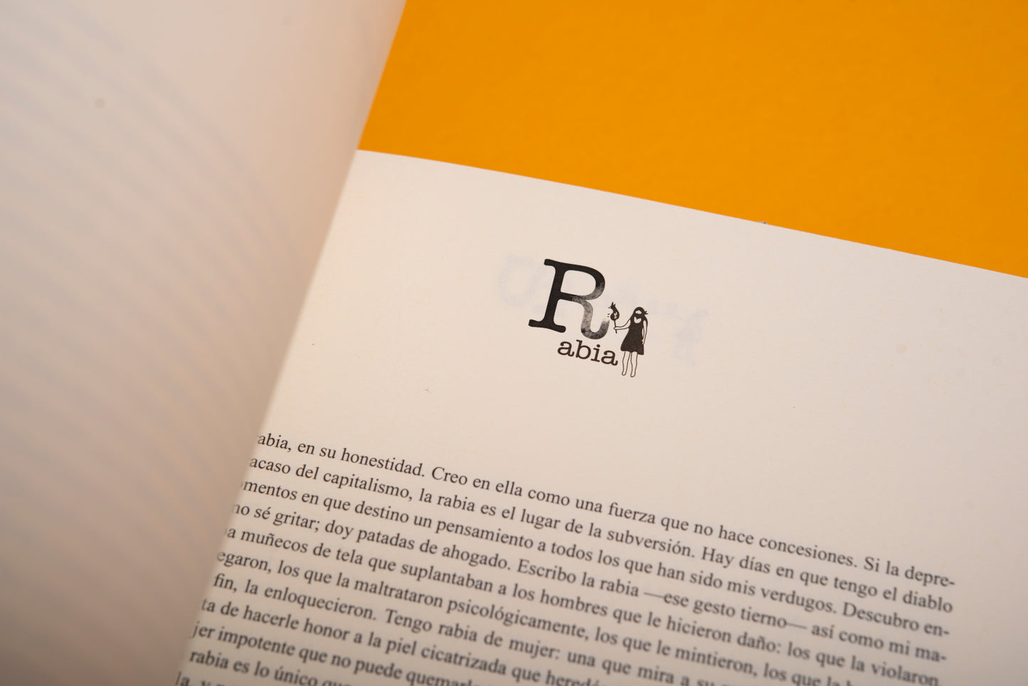 Días de inercia - Lizeth León - Imagen 3